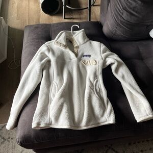 Women’s White/Cream Size Small Patagonia Jacket